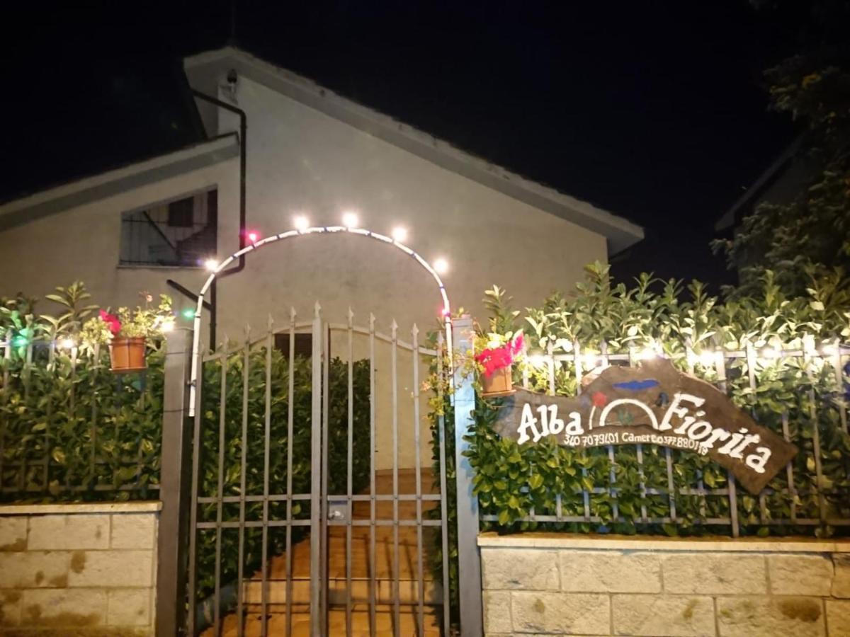 Affittacamere Alba Fiorita กัสตีลีโยเน ดิ ออร์ชา ภายนอก รูปภาพ